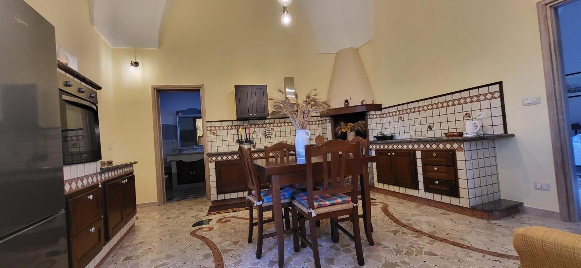 Casa Vacanze "Alizza" 알레지오 외부 사진